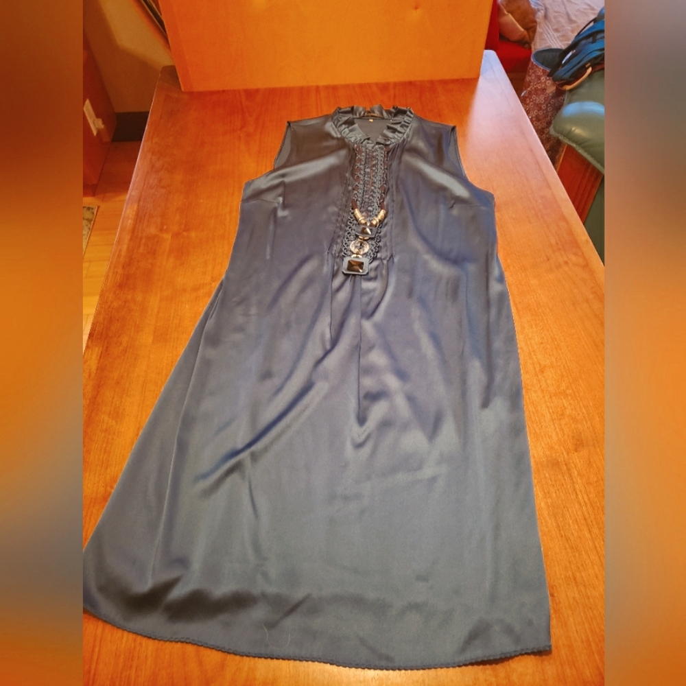 Peacock blue Elie Tahari silk dress with necklace